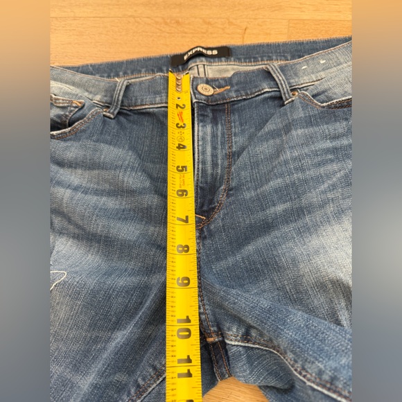 American Eagle Outfitters Distressed Cropped Jeans - Picture 6 of 7